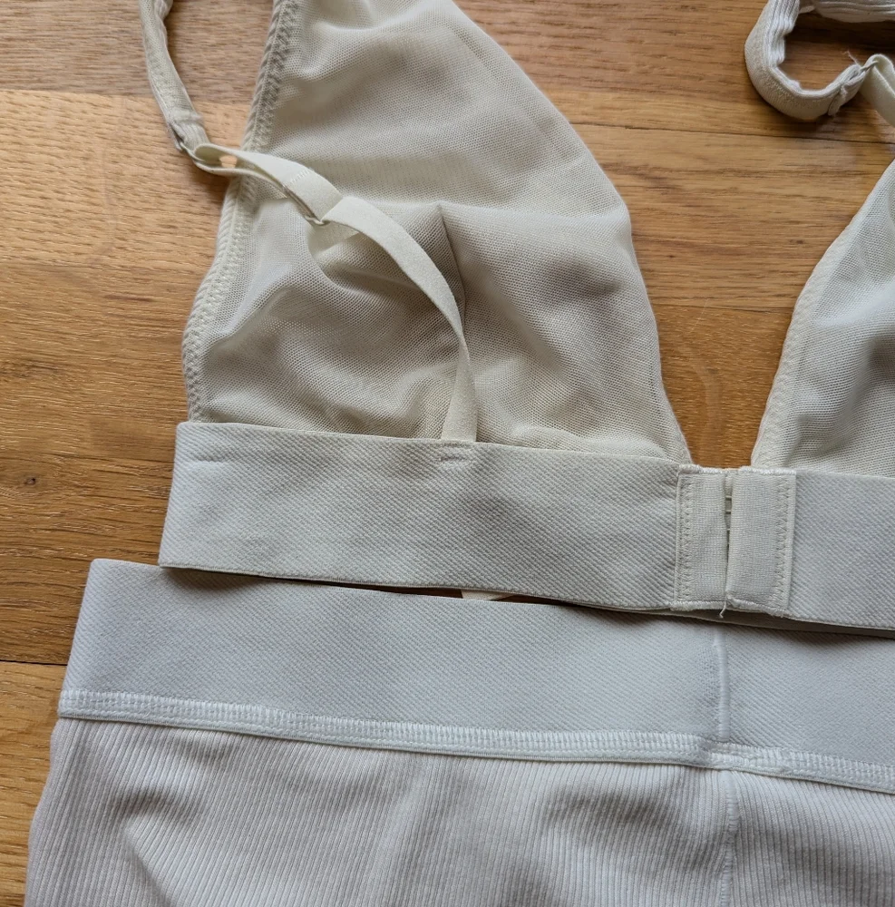 Skims Set Bone Color - Picture 2 of 8